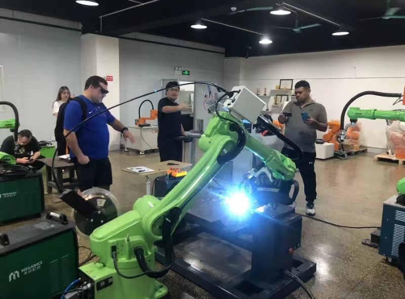 37400e510f805d1c9bd7580cd624753